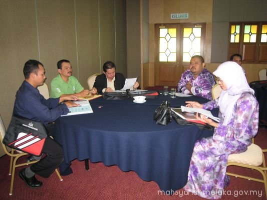 Bengkel Penyelarasan SKT ,Fail Meja &amp; Manual Prosedur Kerja