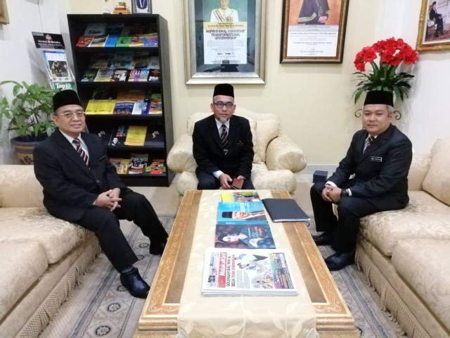 Kunjung Hormat TYT Negeri Melaka