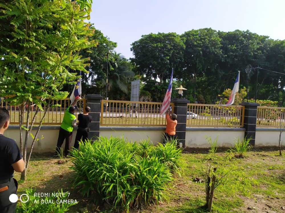 Pemasangan Bendera Kebangsaan