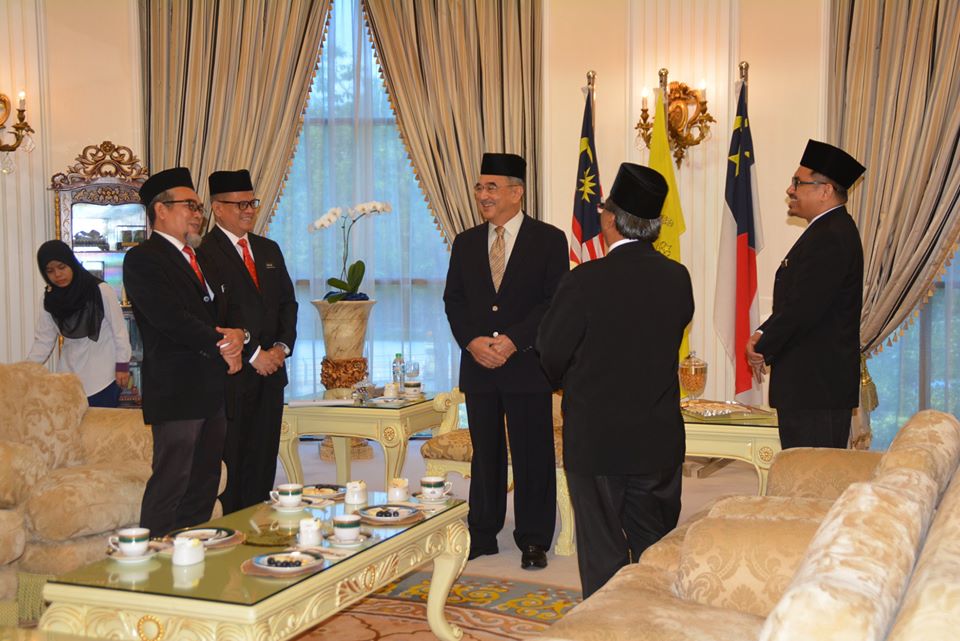 Sesi Kunjung Hormat Tuan Yang Terutama Yang Dipertua Negeri Melaka