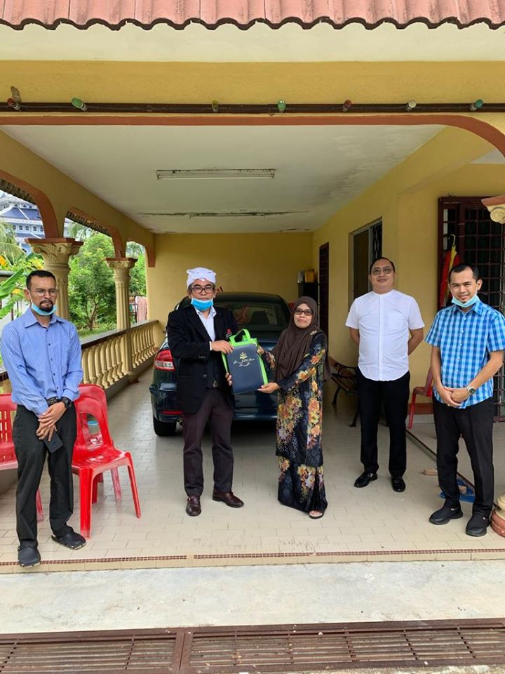  Persaraan Puan Hjh. Selmah Binti Said