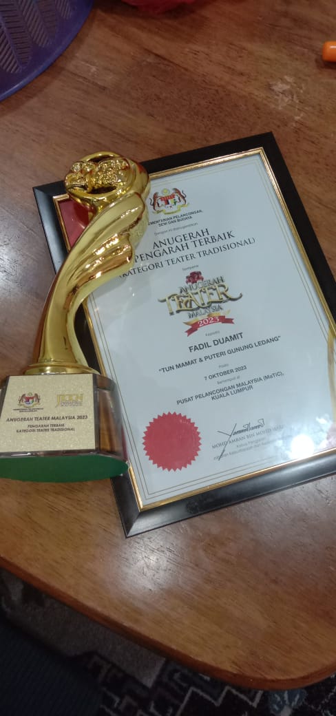 Tahniah En Fadil