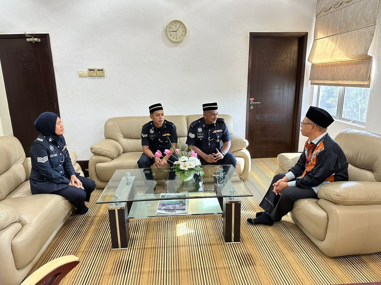 Sesi Kunjung Hormat Anggota Polis MSNM Kepada YAA KHS Negeri Melaka